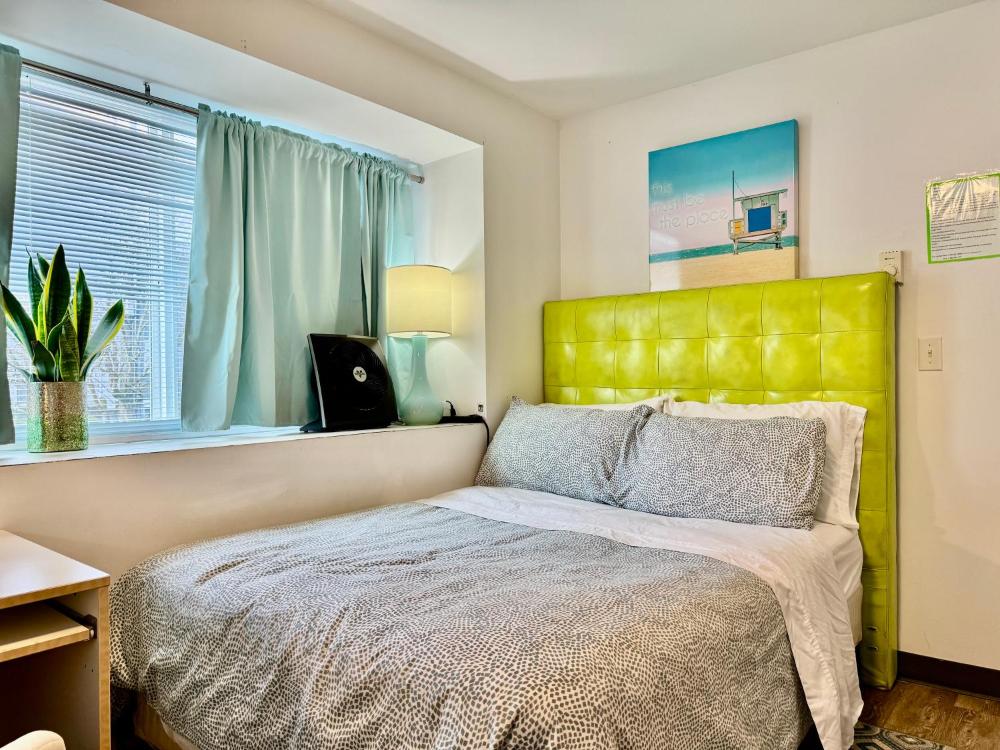 Micro Studio Apartment 10 Minutes walk to University of Washington